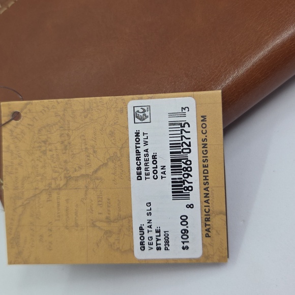 Patricia Nash Terresa Tan Leather Wallet - Picture 8 of 16